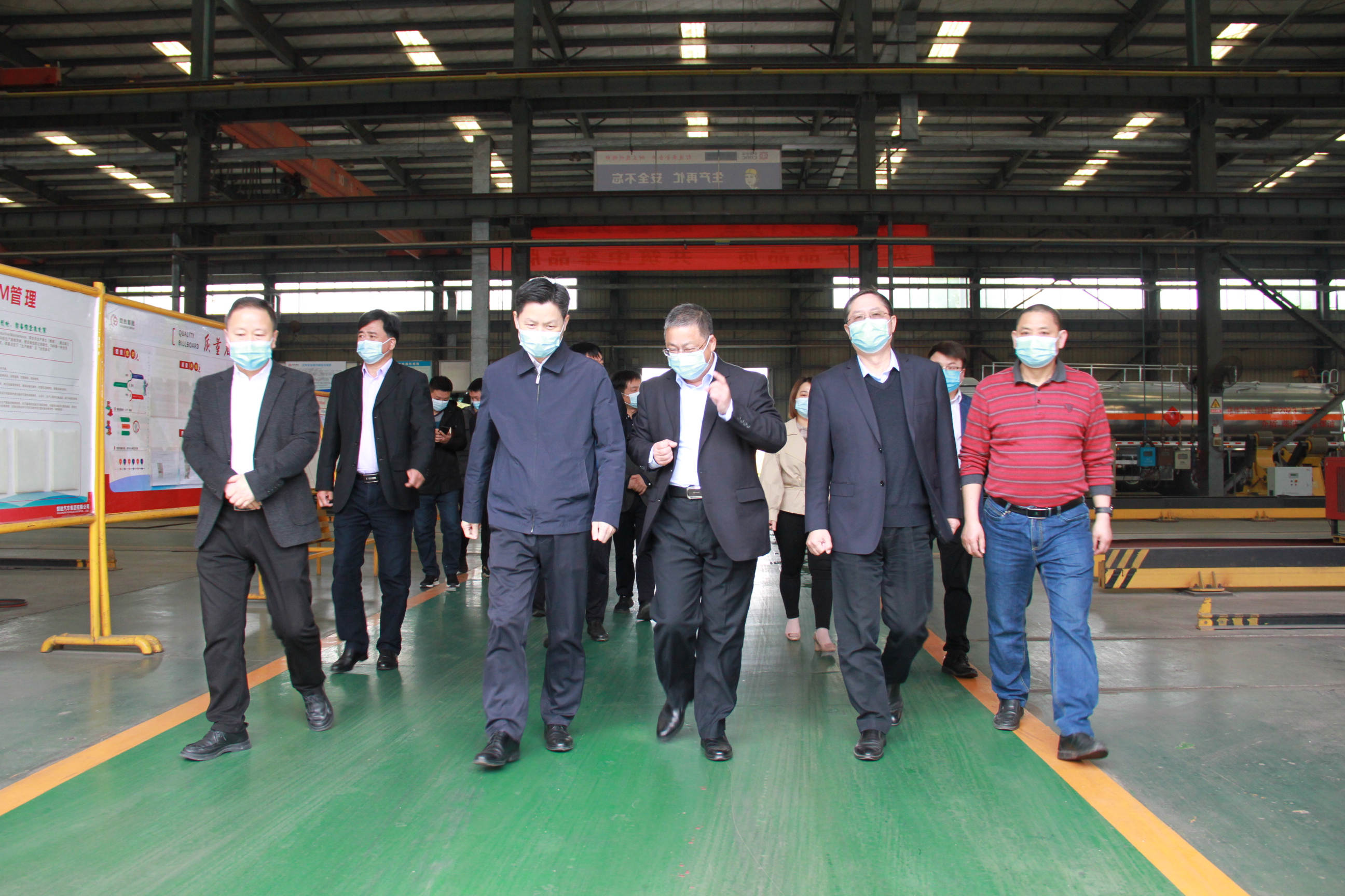 防疫情，促生產(chǎn)，市委常委副市長甘國棟一行蒞臨楚勝調研